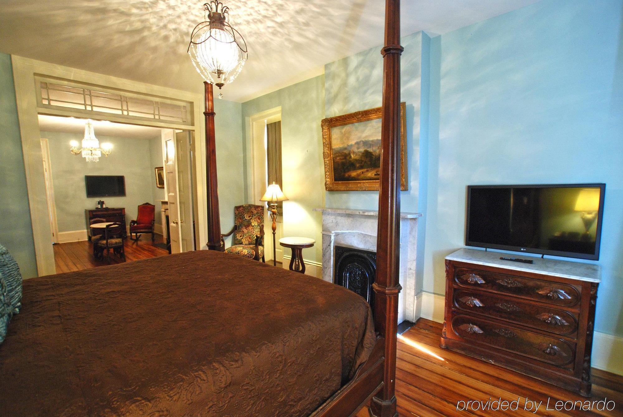 Lamothe House Hotel A French Quarter Guest Houses Property La Nouvelle-Orléans Extérieur photo