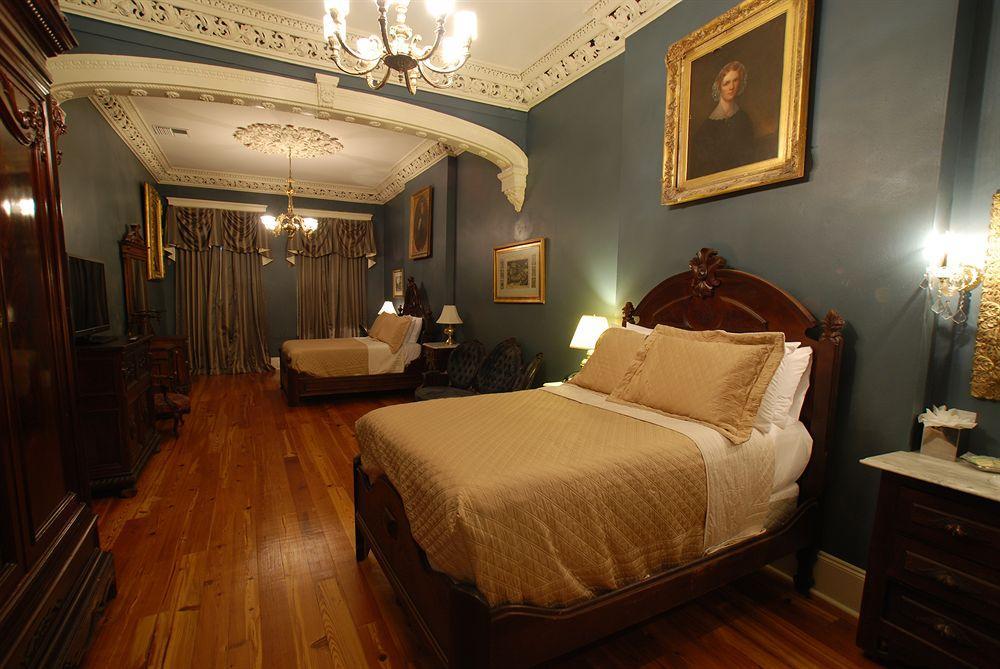 Lamothe House Hotel A French Quarter Guest Houses Property La Nouvelle-Orléans Extérieur photo