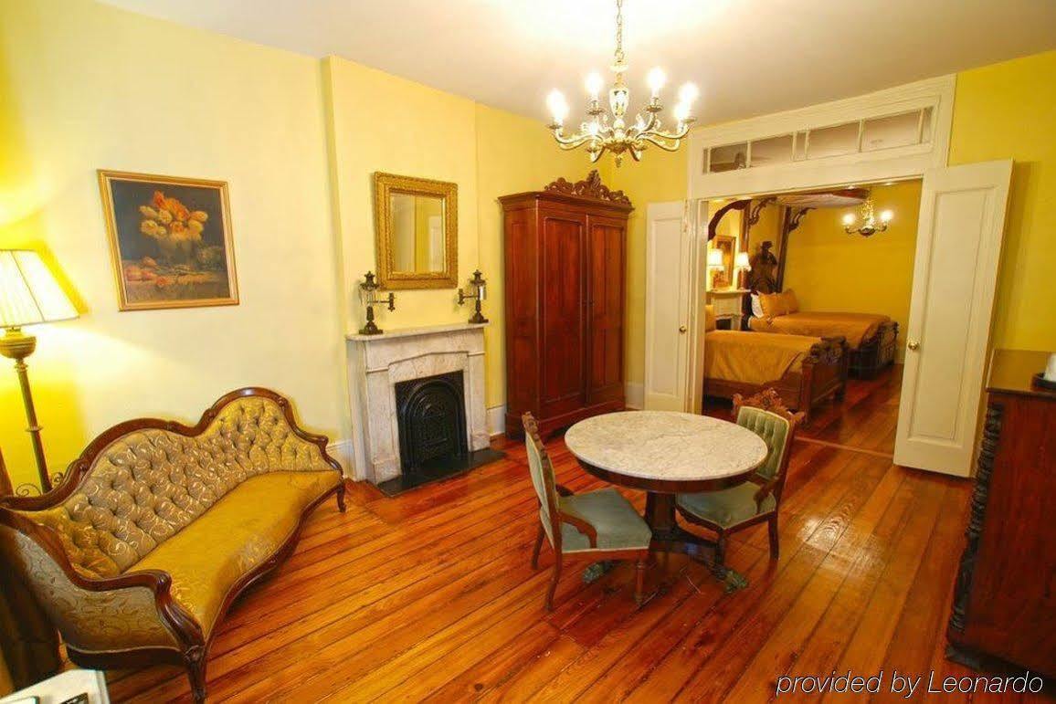 Lamothe House Hotel A French Quarter Guest Houses Property La Nouvelle-Orléans Extérieur photo